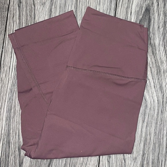 LEGGING - Picture 1 of 3